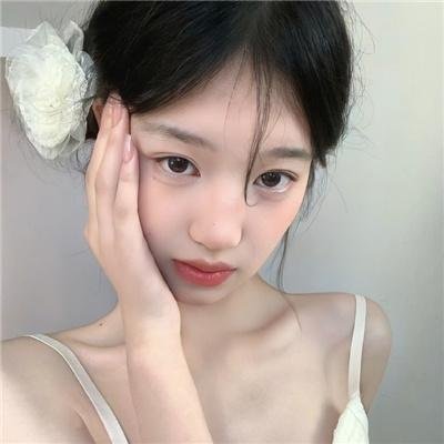 人前叫多莉，人后叫凯蒂